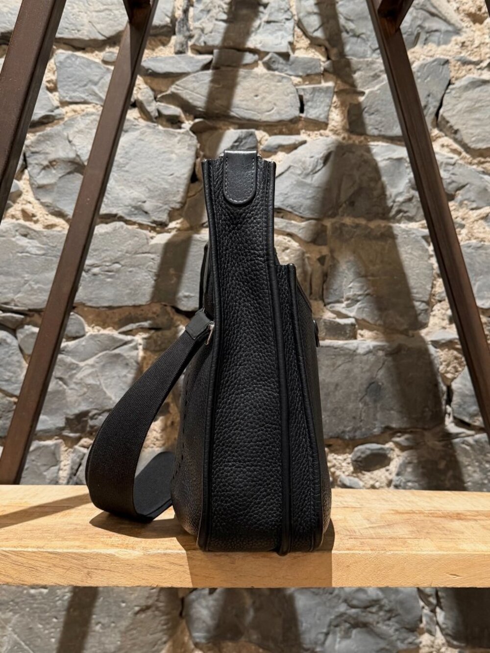 Hermès 2015 Black Clemence Evelyne III 29 Crossbody Bag - Picture 3 of 16